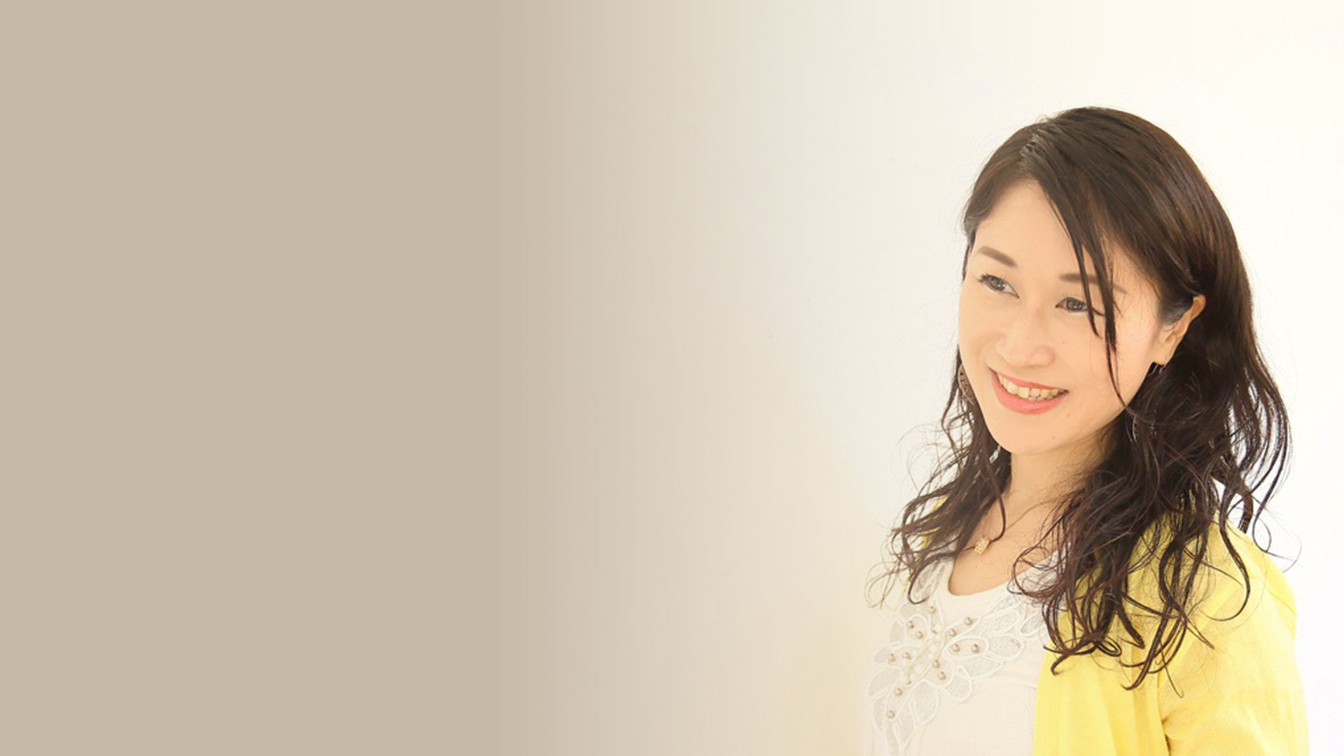 嶋 かおりさんのファーストビュー画像