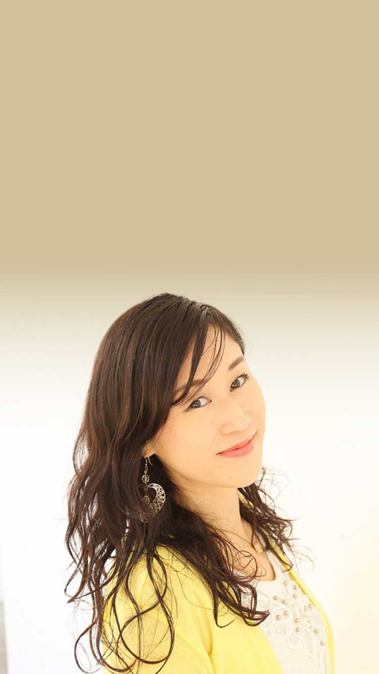 嶋 かおりさんのファーストビューのレスポンシブ画像