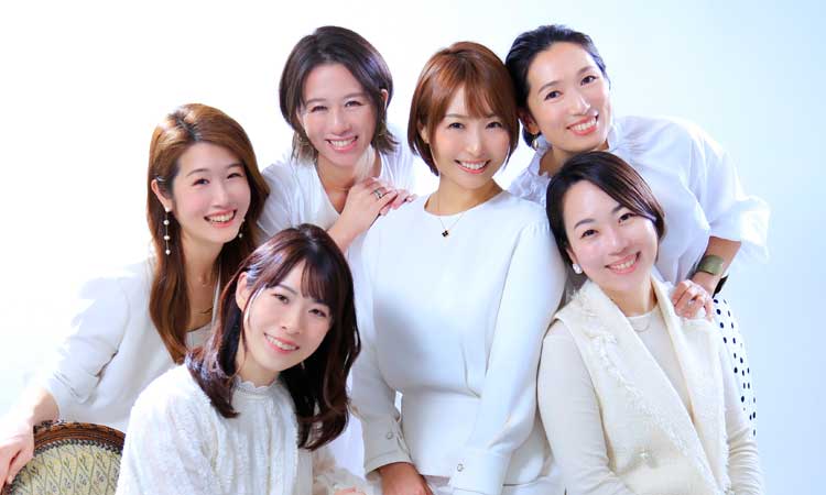 山本 早織さんの右写真