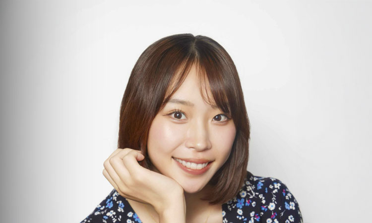 遠藤 稜子さんの左写真