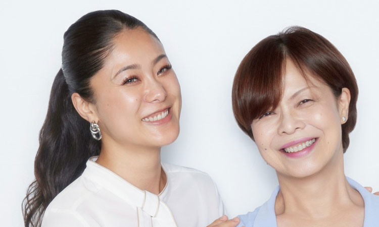 富田美奈子さんの右写真