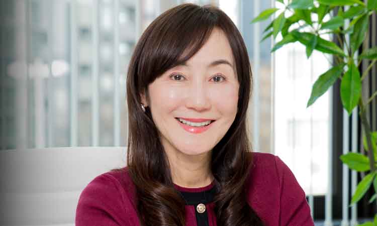 石田 由美の画像