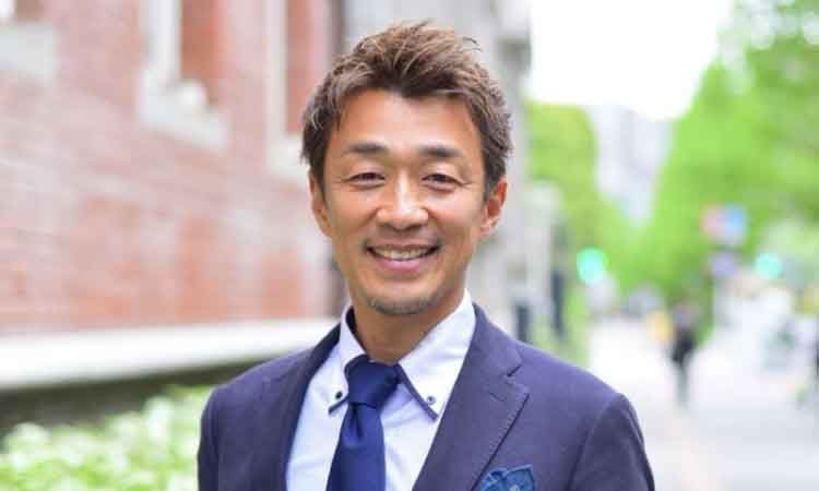 島田 堅太郎さんの右写真