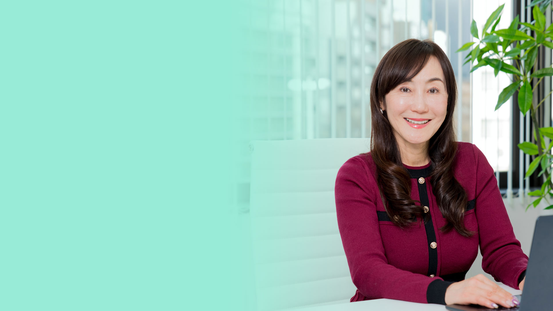 石田 由美さんのファーストビュー画像