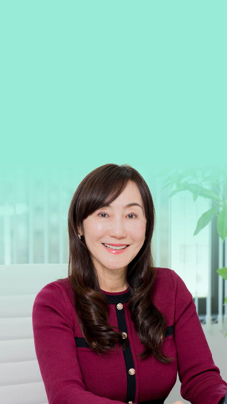 石田 由美さんのファーストビューのレスポンシブ画像