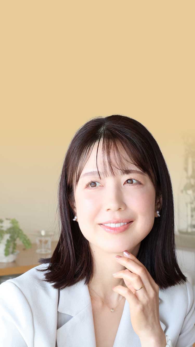 佐脇 朋佳さんのファーストビューのレスポンシブ画像
